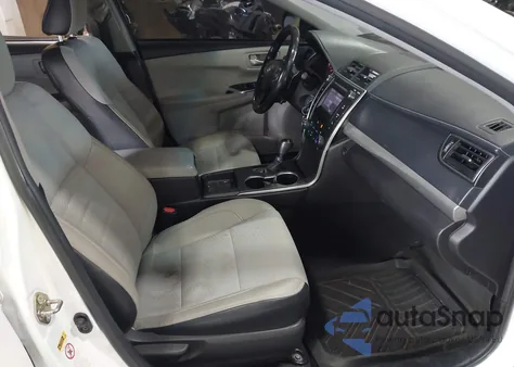 2016 Toyota Camry Se z USA, uszkodzony, nr VIN 4T1BF1FK9GU194273